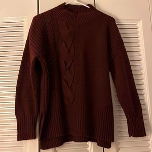 Vera Wang size L color Burgundy